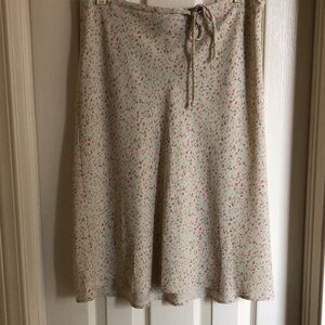 Hillard & Hanson Cream Midi A-Line Skirt with Tie Front